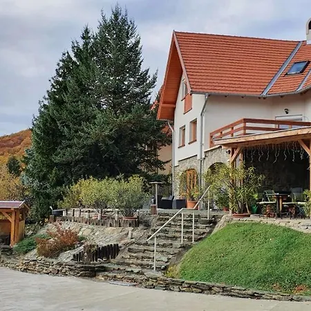 Rudolf Vendeghaz Guest house Velem