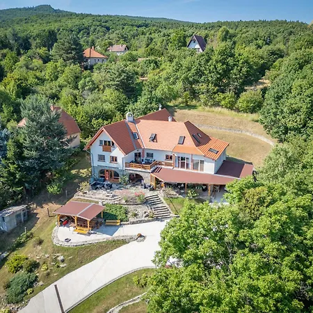 Pensjonat Rudolf Vendeghaz 4*